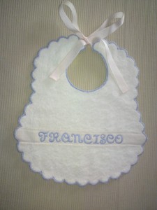 bordadosprofesionales-babero7